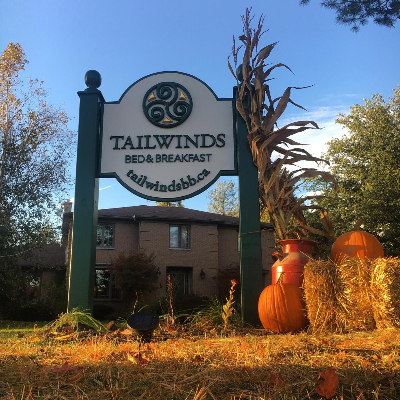 Tailwinds B&B Erin Екстериор снимка